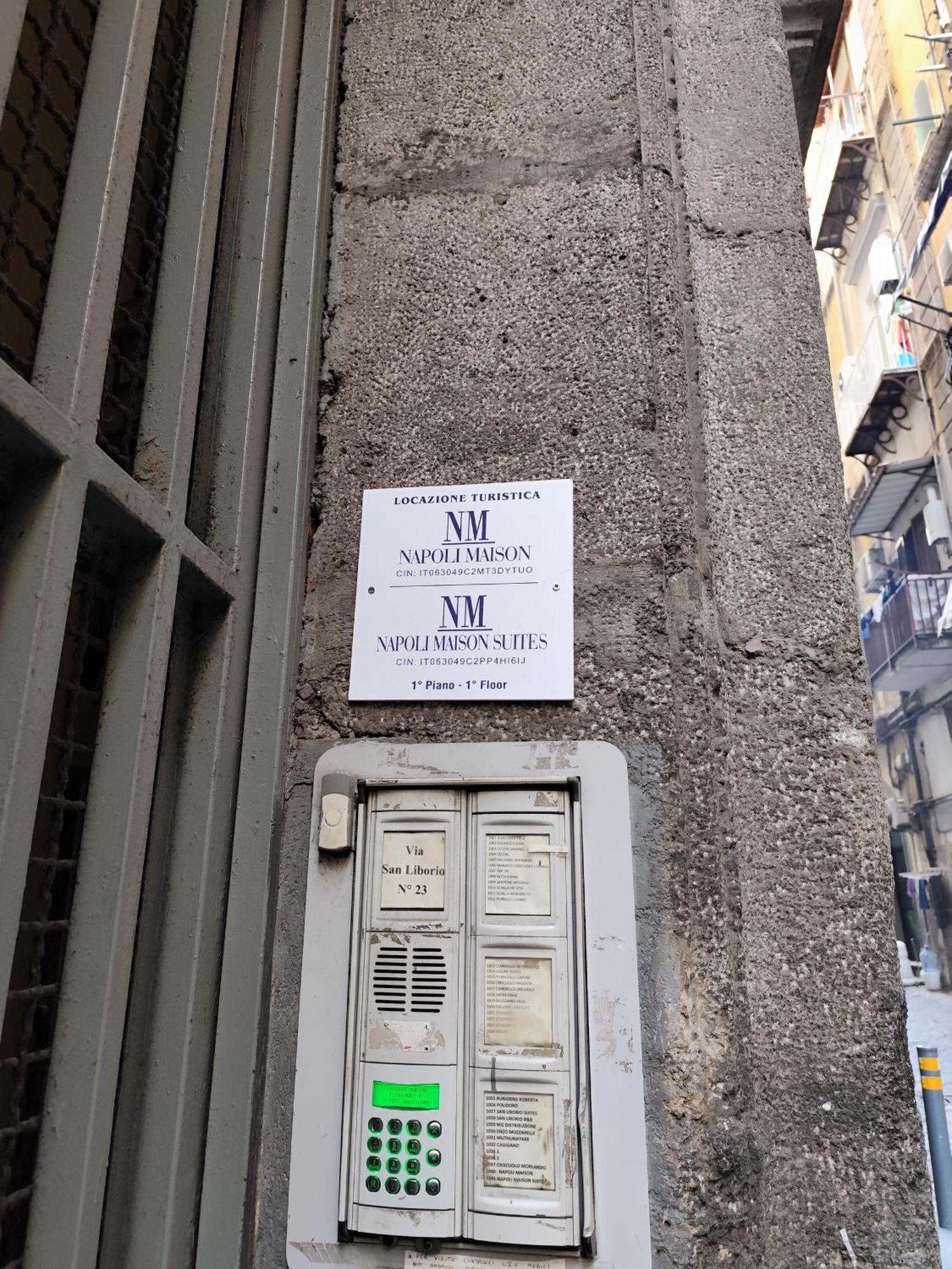 Napoli Maison Suite 外观 照片